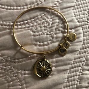 Gold Cosmic Bracelet